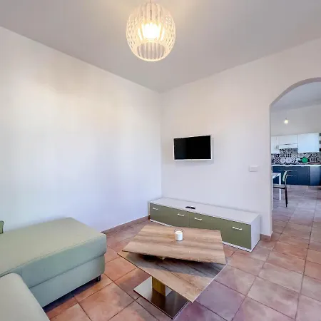 Bilocale Fronte Porto Antico Savona